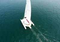 multicoque yacht naviguer vue d'oiseau
